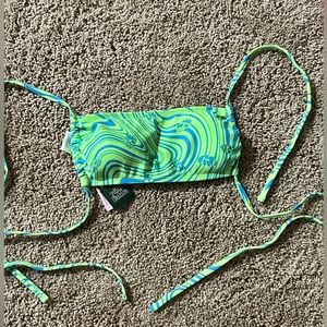 Groovy swim top size small blue & green